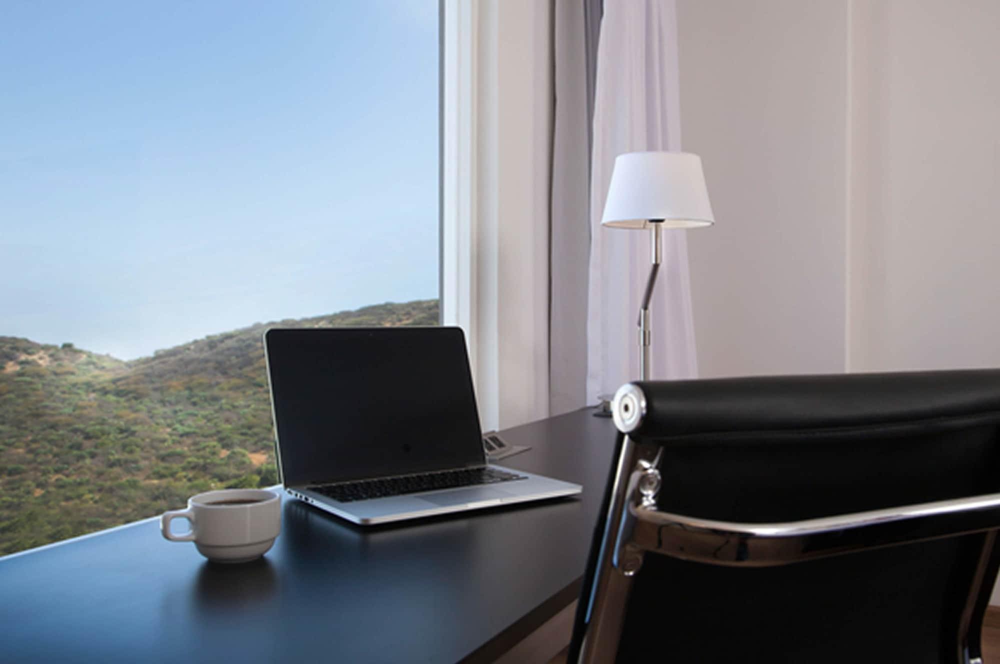 Fiesta Inn Toluca Centro Екстер'єр фото