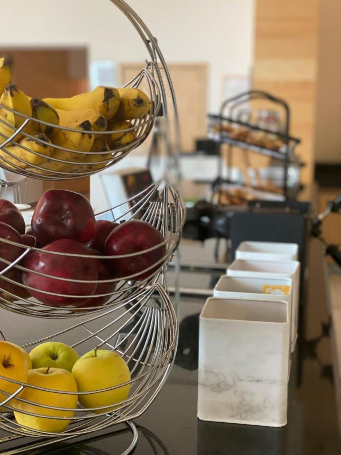 Fiesta Inn Toluca Centro Екстер'єр фото