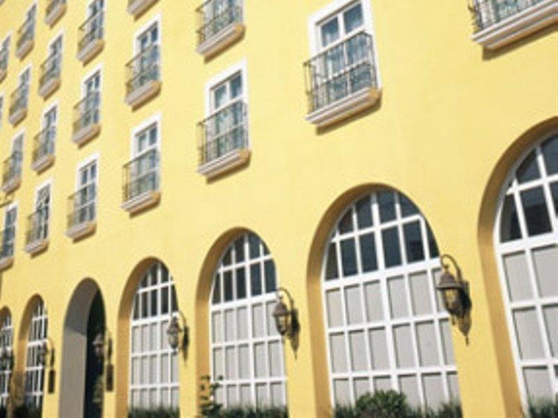 Fiesta Inn Toluca Centro Екстер'єр фото