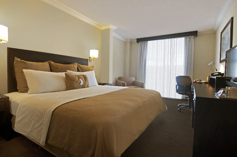 Fiesta Inn Toluca Centro Екстер'єр фото