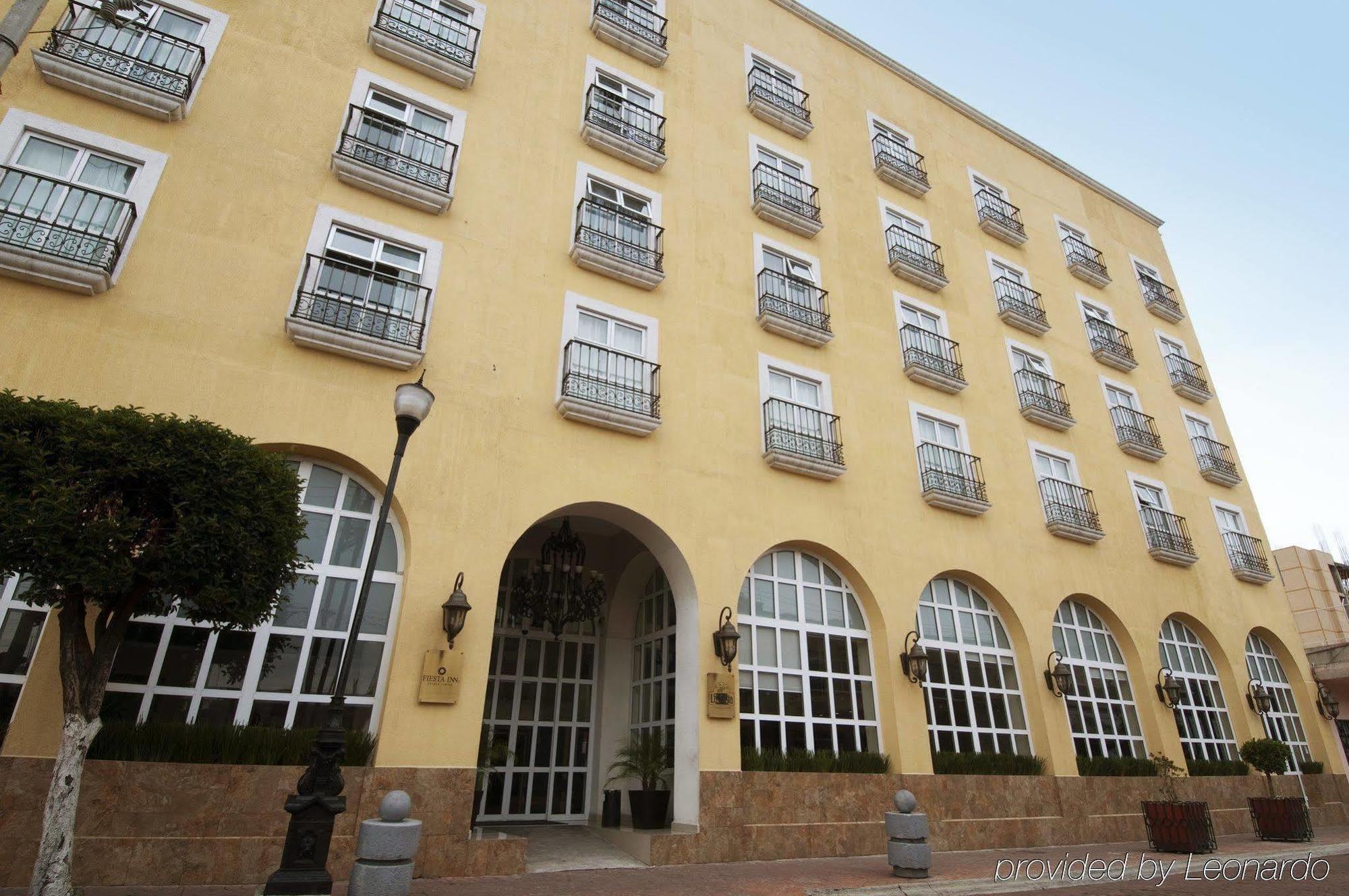 Fiesta Inn Toluca Centro Екстер'єр фото